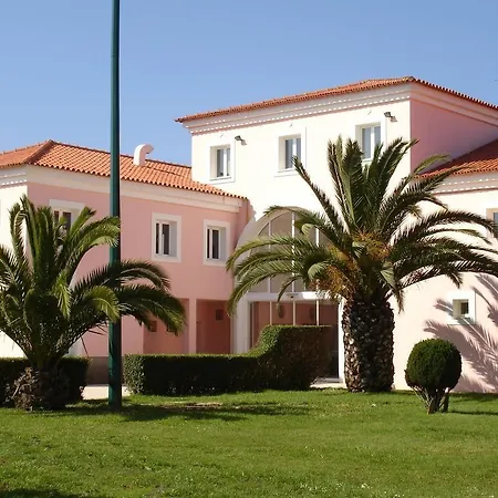 Hi Ofir - De Juventude Hostel Esposende