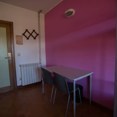 Hi Ofir - De Juventude بيت شباب إسبونسيندي