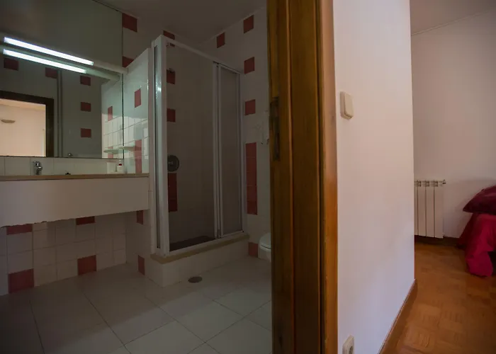 Hi Ofir - De Juventude Hostel